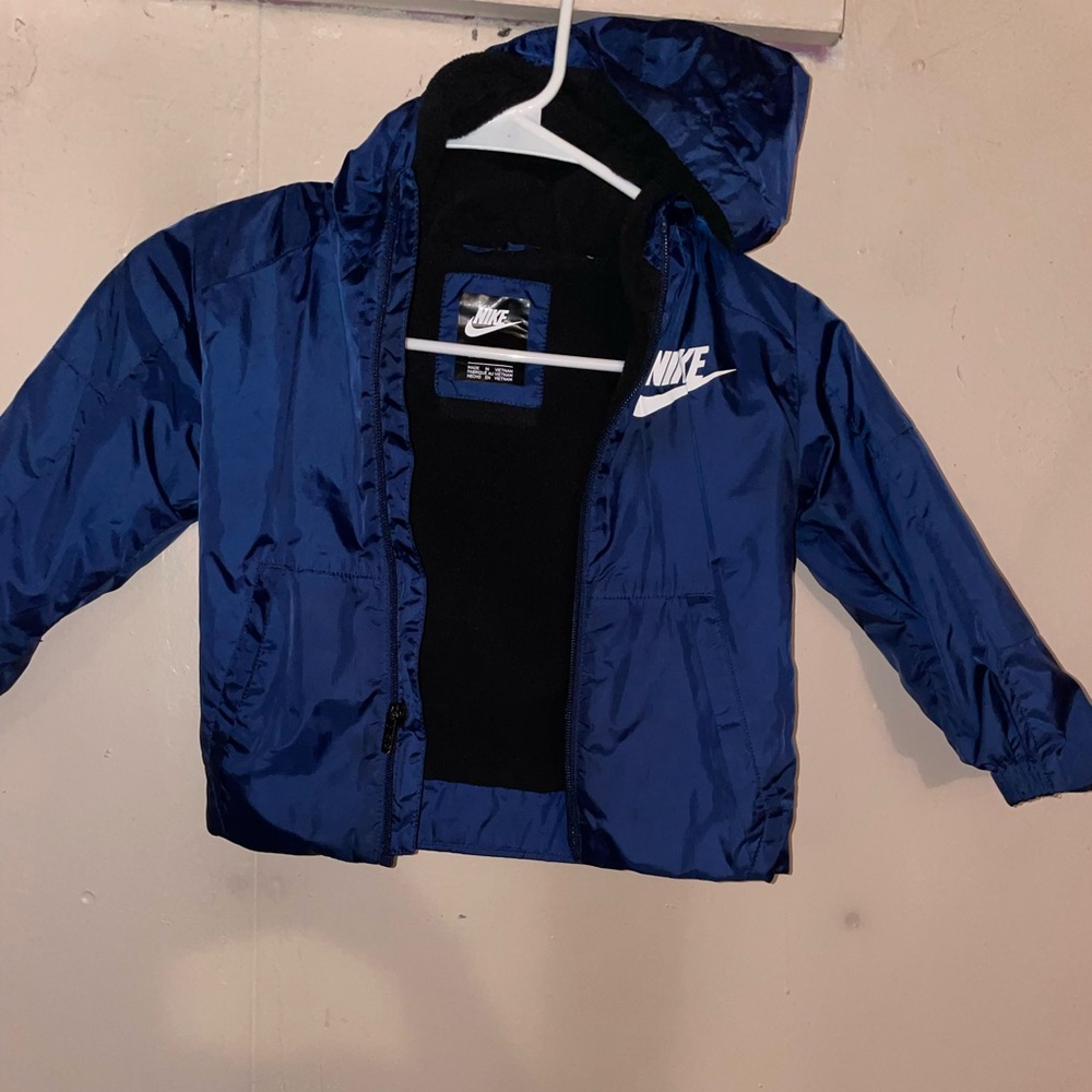 TWO Toddler Boys Jackets - Picture 5 of 6